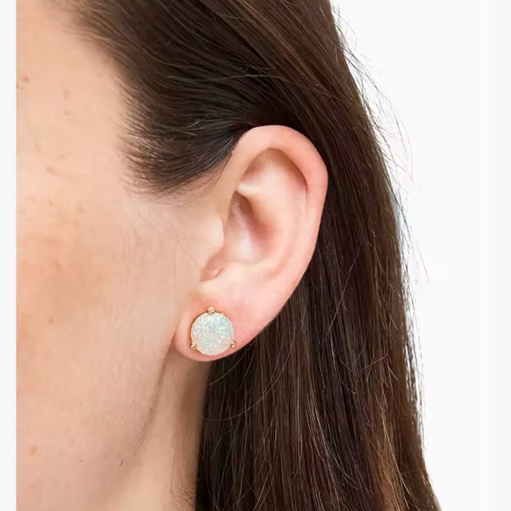 604. Kate Spade sparkle gumdrop earrings lg gold tone studs nwt 48.00 msrp